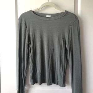 ⭐️ Garage Tee ⭐️